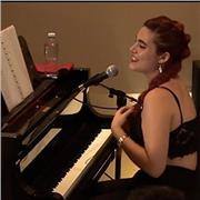¿Te gustaría impartir clases de canto y piano desde un lugar seguro y dinámico? Yo soy tu profesora ideal!